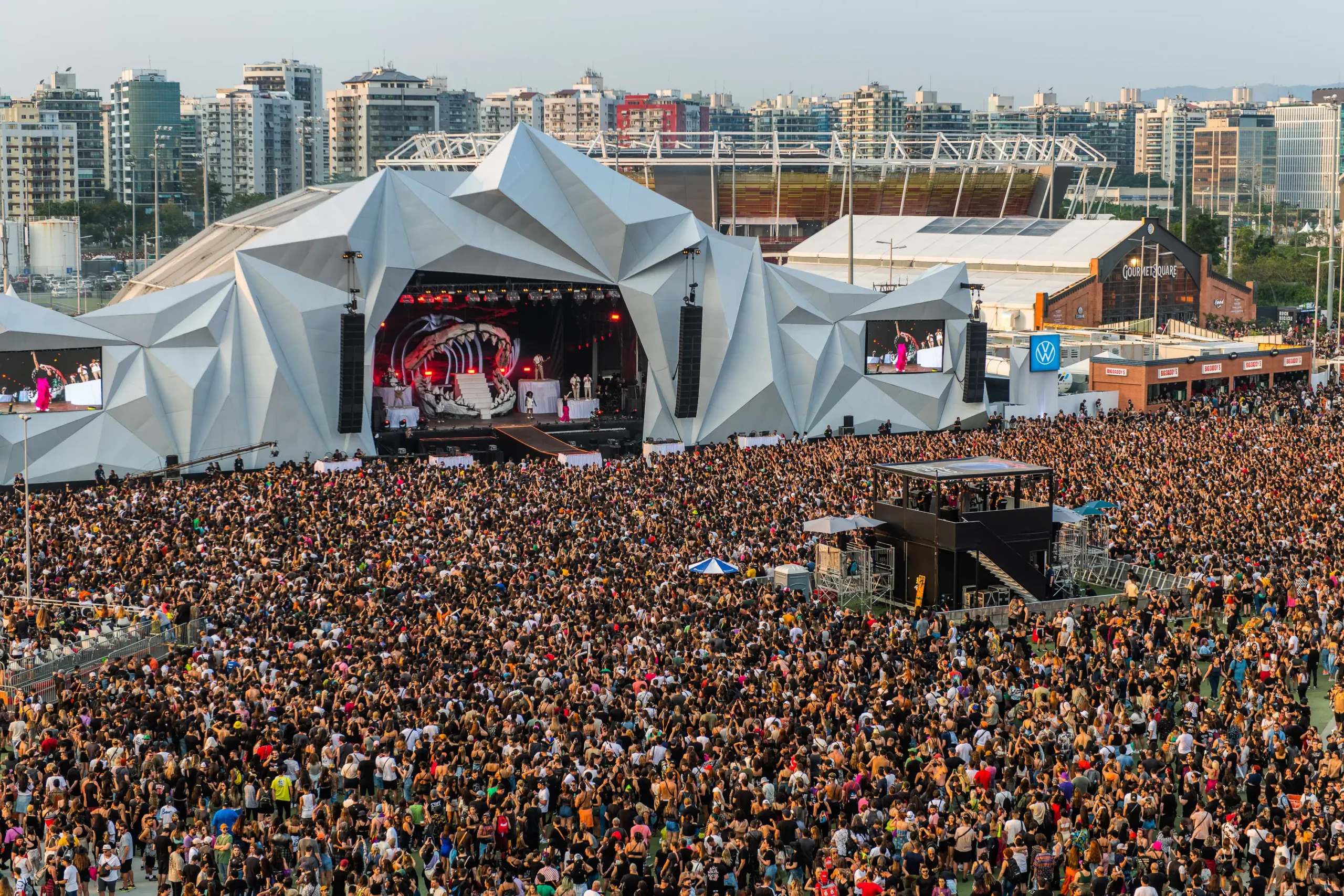 Guia do Lollapalooza 2024: shows, como chegar, onde ficar e muito mais!